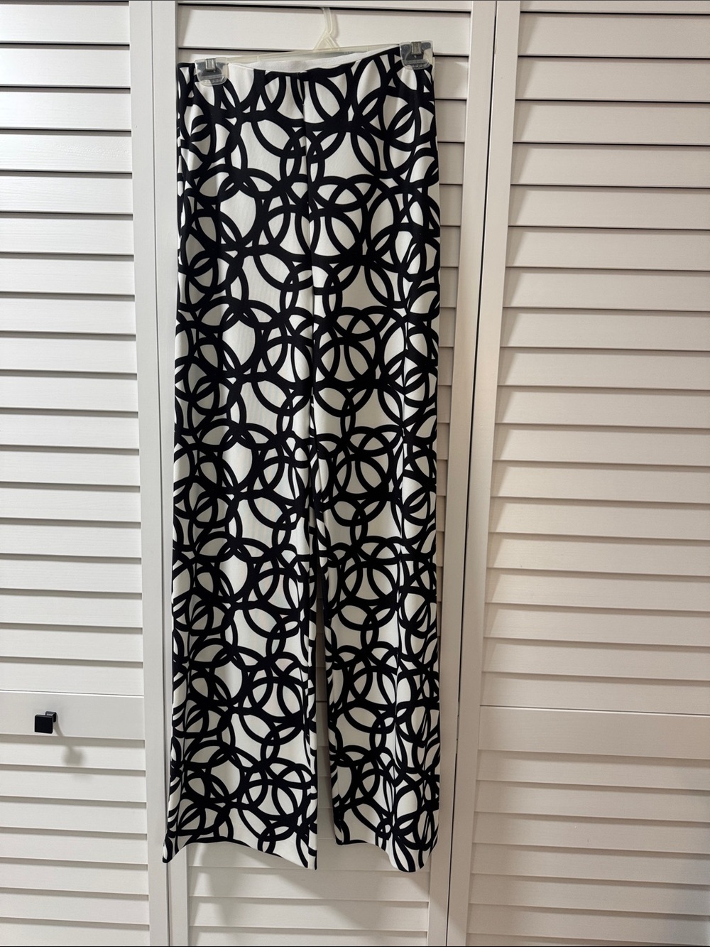 Boston Proper Black & White Wide Leg Pants with Interlocking Ring Print